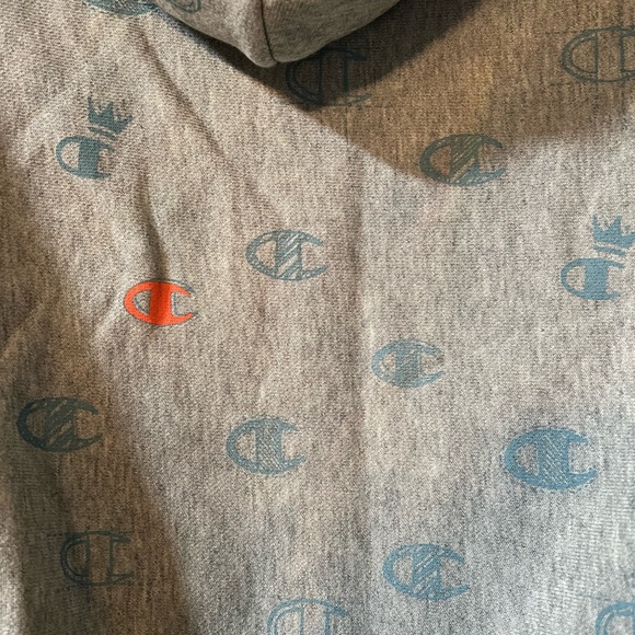 NWOT Champion Cropped Hoodie - Picture 4 of 5